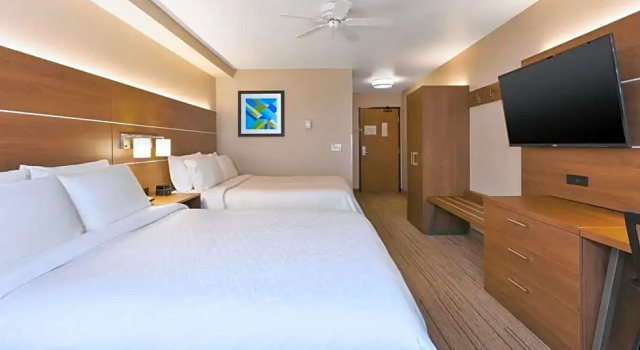 Номер Deluxe Holiday Inn Express Hotel & Suites Petoskey by IHG