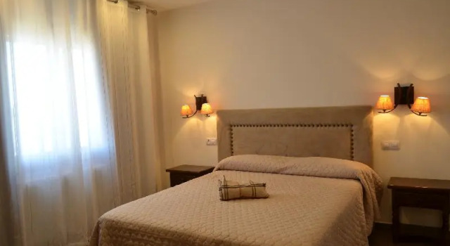 Двухместный номер Standard с балконом Hotel Suiza