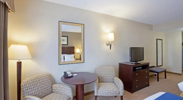 Номер Standard Holiday Inn Express & Suites Malone by IHG