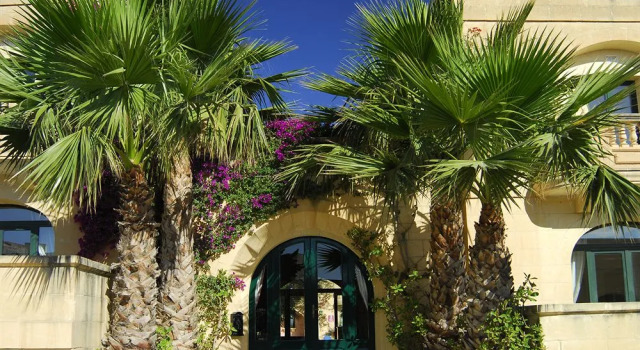Villagg Tas-Sbejha, Varaa Hotelli Gharb Gozo