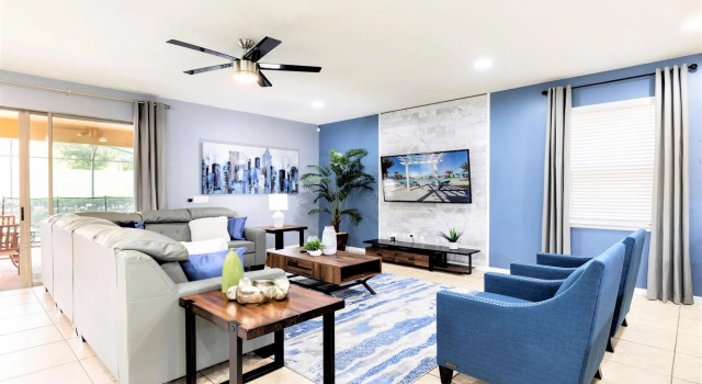 8BR Villa w Pool SPA Game Room