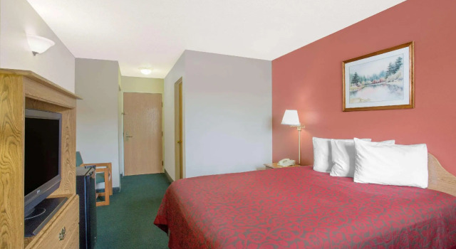 Двухместный номер Standard Days Inn by Wyndham Custer