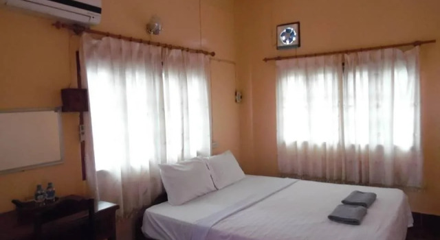 Khamphone Hotel