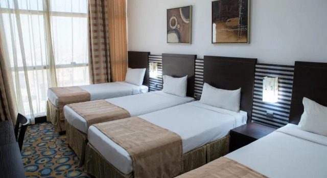 Четырёхместный номер Standard Al Kiswah Towers Hotel