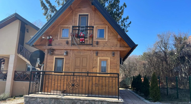 Apartmani Joka, Забронировать Отель Отели Fuska Gora National Park с парковкой, Парковка