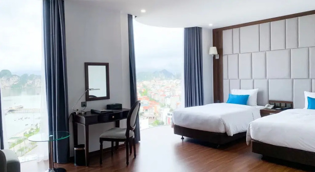 Двухместный клубный номер Deluxe Paddington Hotel Halong Bayview
