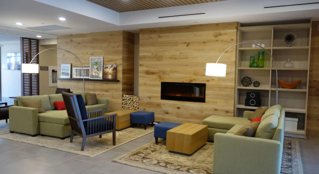 Country Inn & Suites by Radisson, Belleville, ON