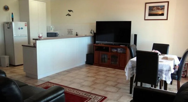 Close Encounters Bed and Breakfast, Book Hotel Encounter Bay Victor Harbor Region