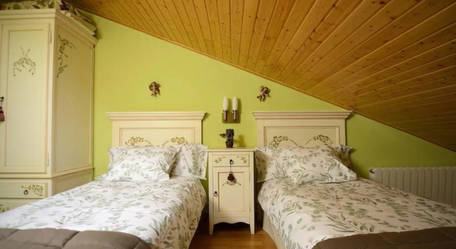 Casa Merche, Reservar Hotel Sabinanigo 