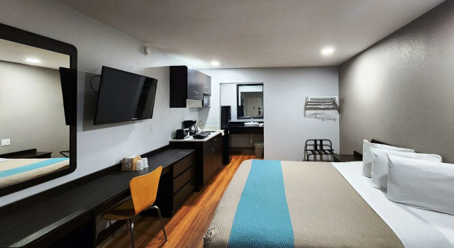 Studio 6 Webster, TX Houston - NASA Lake, Book Hotel Webster 