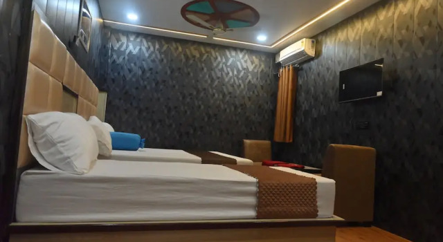 Люкс Hotel Prince
