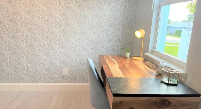 Luxury Stay Near Downtown & Beaches w/ Heated Pool, Réserver Hôtel Jensen Beach Floride