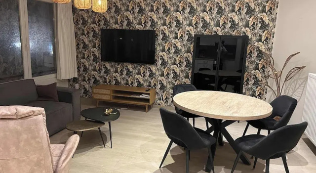 Апартаменты Cozy Central Apartment Near Beach in Middelkerke