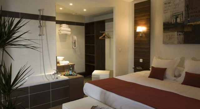 Hôtel Le Palladior Voiron, Забронировать Отель Отели Isère с завтраком, Завтраки