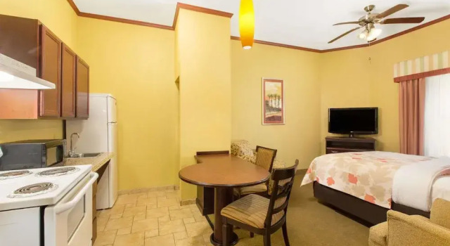 Четырёхместный номер Standard Hawthorn Extended Stay by Wyndham Corpus Christi Padre Is