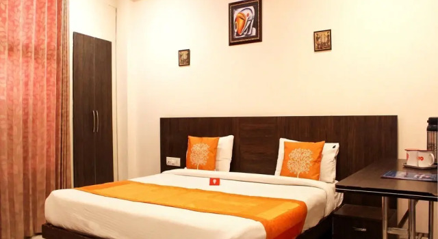 The Hotel Rajmahal & Banquet, Réserver Hôtel Bareli Uttar Pradesh