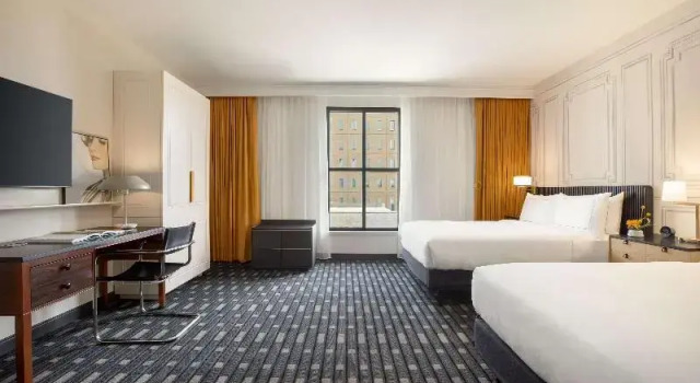 Шестиместный номер Deluxe 106 Jefferson Huntsville, Curio Collection by Hilton