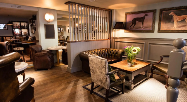 Greyhound Hotel