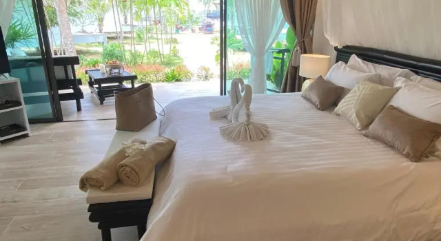 Вилла с видом на сад Lanta Palace Beach Resort & Spa