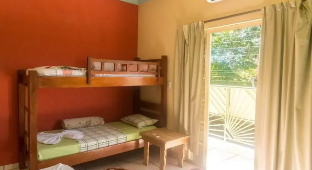 Catarino's Guest House Hospedaria - Hostel