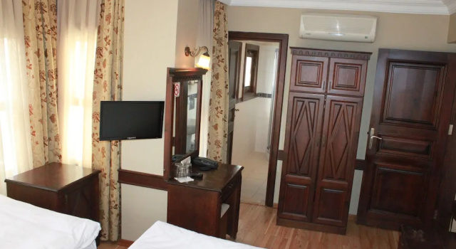 Трёхместный номер Standard с видом на город Hotel SultanHill
