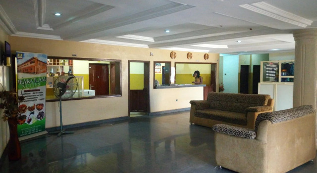Peak Olam Suites, Boek Hotel Hotels in Abeokuta met parkeren, Parkeren