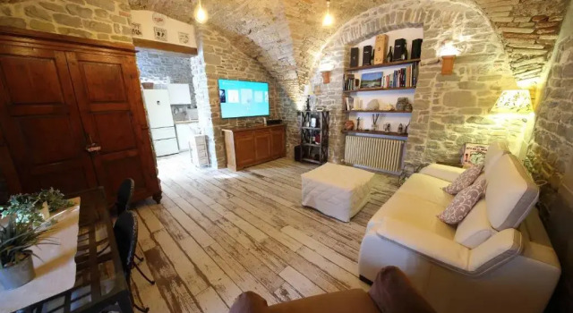 Suite in Grotta nell'Alto Mugello a MARRADI, Buchen Sie Hotel Marradi Mugello