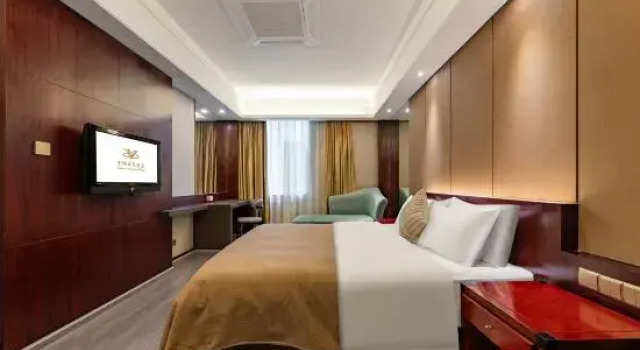Люкс Deluxe Jinpeng International Hotel (Duyun Dashiban Ancient Street)