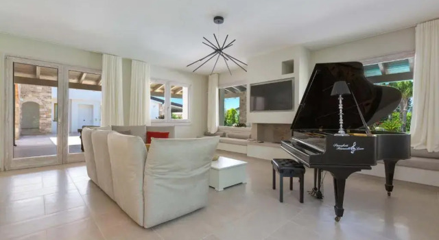 Villa Marodi' Luxury House by BarbarHouse, Rezerwuj Willa Carmiano Salento