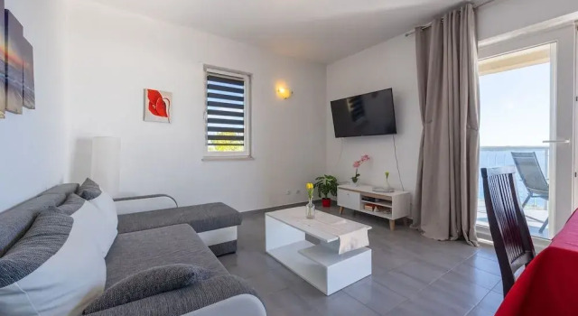 Apartments Ena