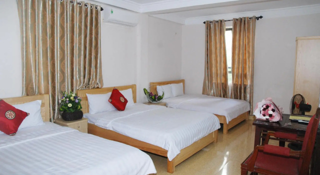 Quynh Yen hotel, Забронировать Отель Отели Халонг с парковкой, Парковка