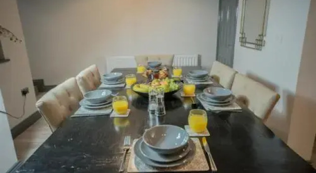 Barnston House, Prenota Hotel Heswall Wirral