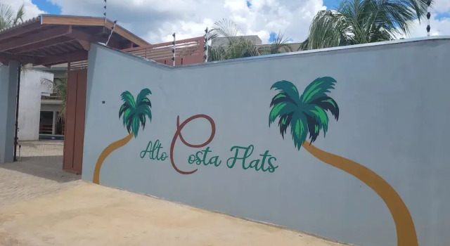 Alto Costa Flats, Забронировать Гостевой дом Отели Олимпии с парковкой, Парковка