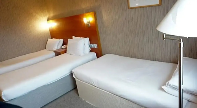 Camera Standard The Park Hotel