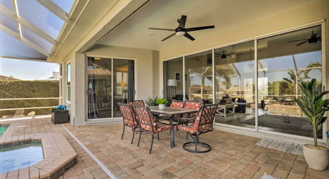Коттедж Heated Pool/spa & Dock: Apollo Beach Home on Canal