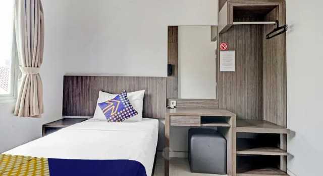 Одноместный номер Standard Hotel O Cihampelas Near Ciwalk Formerly DRiver Guest House