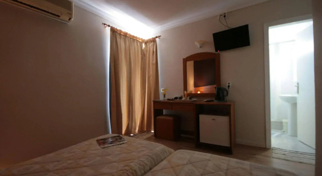 Parthenis Riviera Hotel