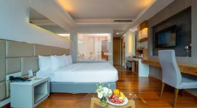 Двухместный номер Executive Deluxe Отель Khum Phucome Hotel Chiang Mai