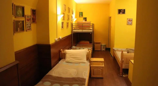 Кровать в общем номере Casablanca City