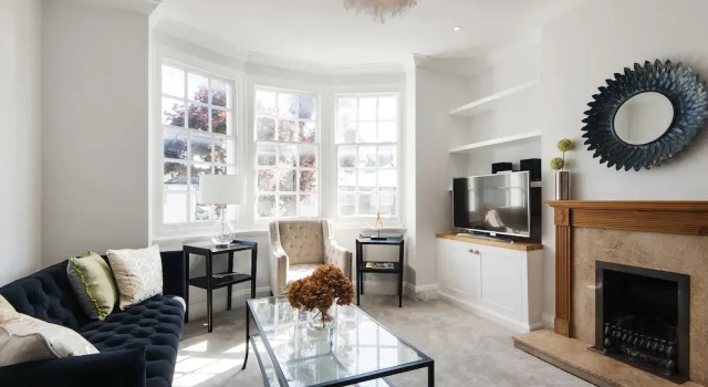 Excellent Earlsfield Home close to Wandsworth Common, Забронировать Отель Отели Большого Лондона с парковкой, Парковка