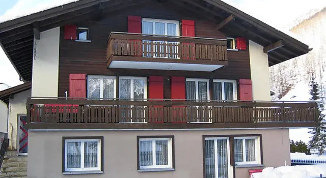 Apartment Amara by Interhome, Prenota Appartamento Hotel a Canton Vallese con parcheggio, Parcheggio