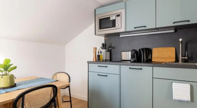 Люкс Дуплекс с 2 комнатами с балконом Limehome Bayreuth Spitalgasse