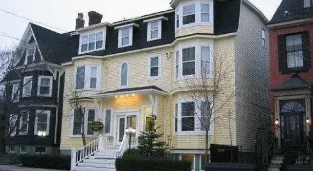 Balmoral House Bed & Breakfast, Book Hotel 3-stjernede hoteller i Newfoundland og Labrador, 3*