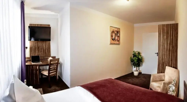 Номер Comfort Hotel Famosa