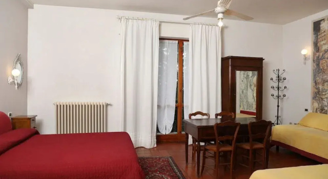 B&B Alle Querce, Забронировать Отель «постель и завтрак» Отели Сан-Джованни-Ротондо с парковкой, рядом с Святилище Падре Пио, Парковка
