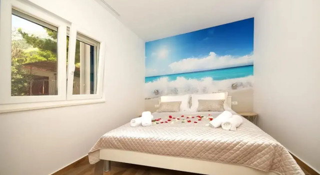Апартаменты Apartments Redstone luxury apartments