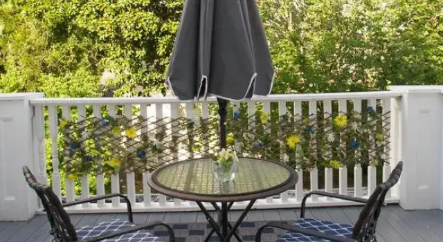 Люкс с балконом Page House Bed and Breakfast