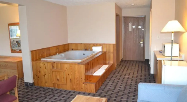 Студия Sky Lodge Inn & Suites - Delavan