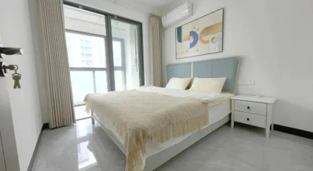 Люкс Luxury Beihai Nanhai Bieyuan Holiday Homestay (Wanda Plaza)
