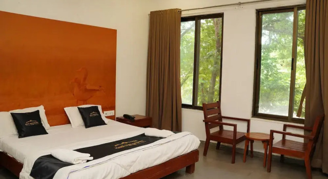 Mahi Resort, Prenota Resort Ekalbara India